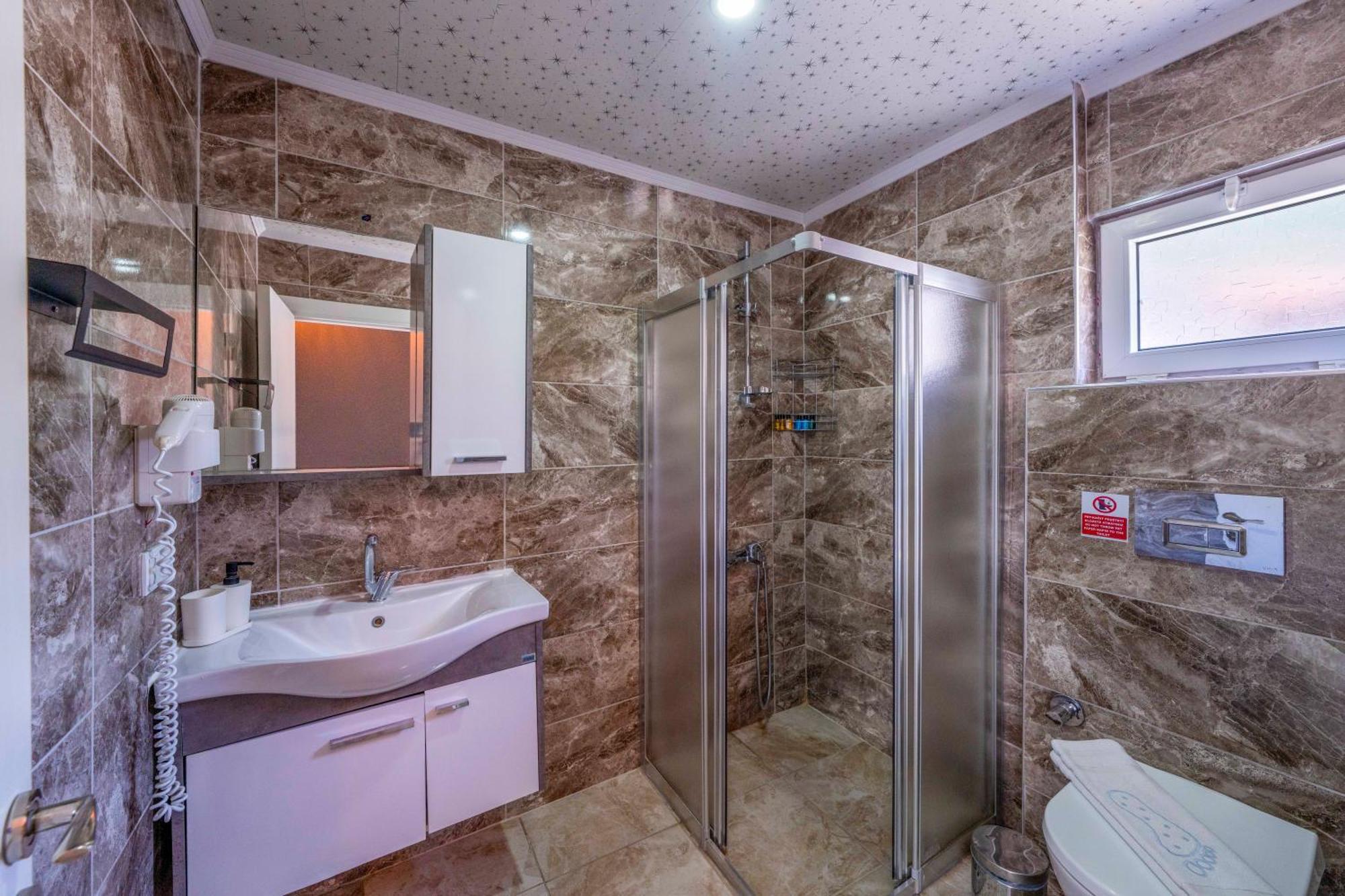 Larex Otel Kaş Zewnętrze zdjęcie